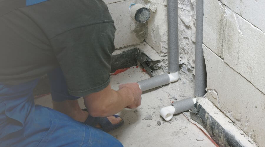 Expert burst pipe repair services in Oregonia, OH